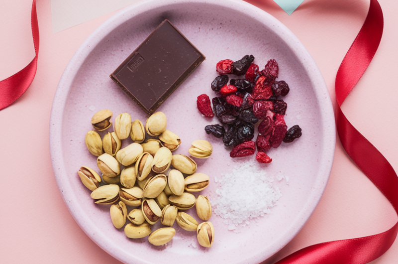 Healthy Valentine’s Day Chocolate Nut Bark